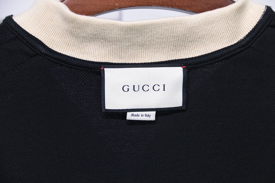 Gucci Reflective Side Webbing Polo 16 - www.kickbulk.co